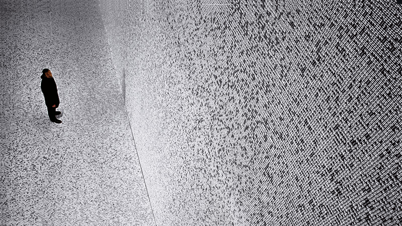 09b-2008-ryojiikeda-datamatics-datatron_8k-1.jpg