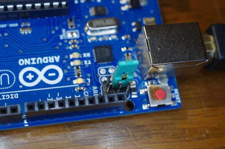 atmega16u2-mocolufa-serial.jpg