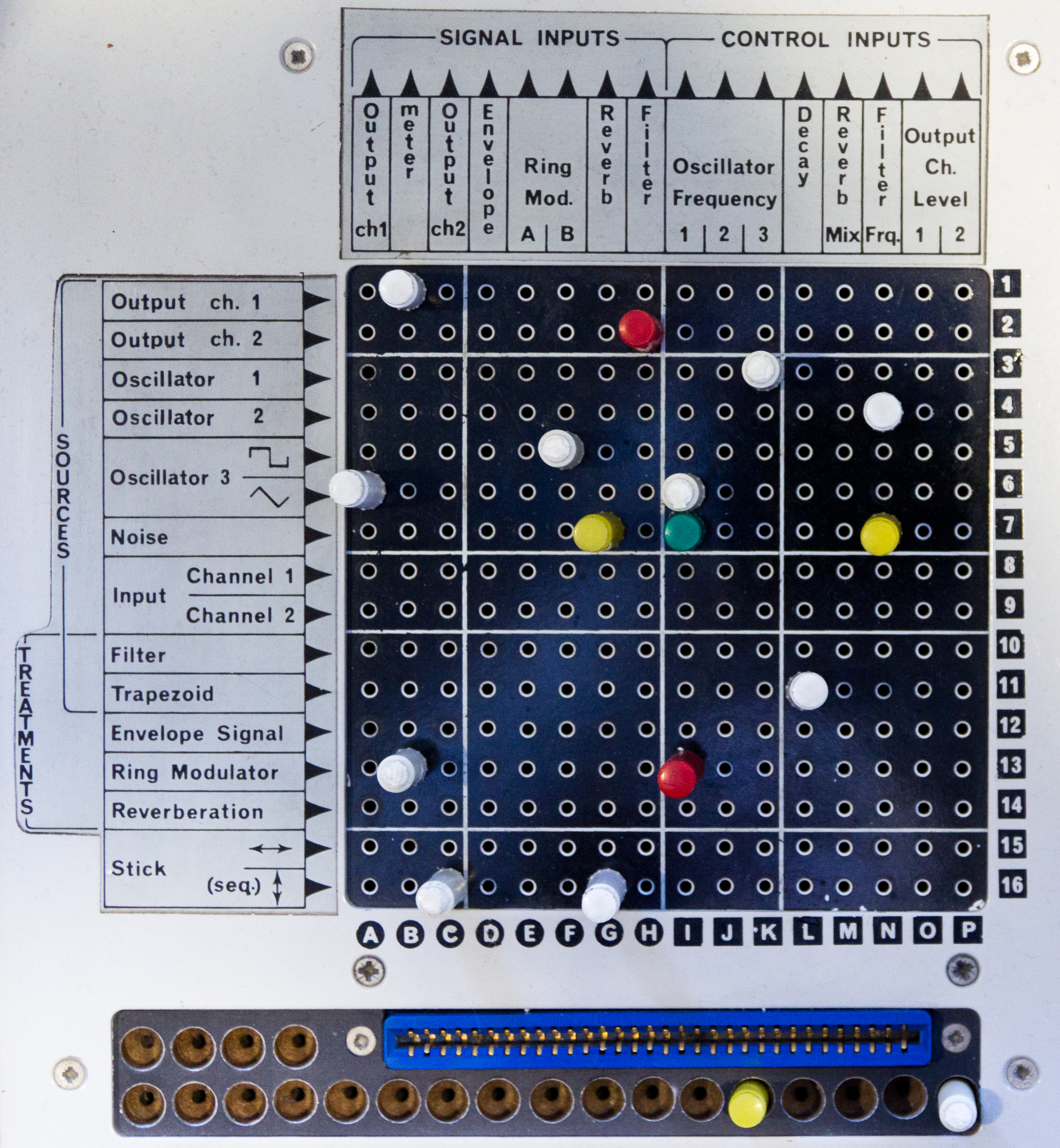 materiel:lutherie-electronique:ems_vcs3_mk_ii_routing_matrix.jpg