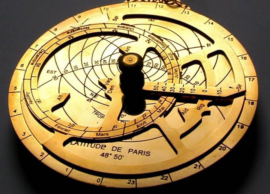 astrolabe.jpg