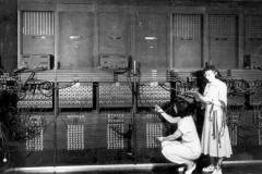 09.eniac_1946.jpg