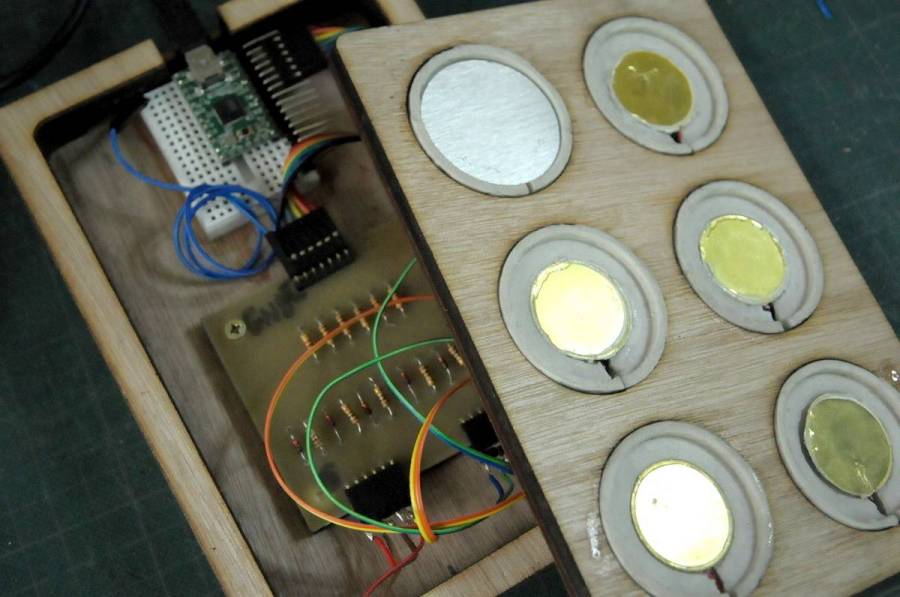 p6-box02.jpg