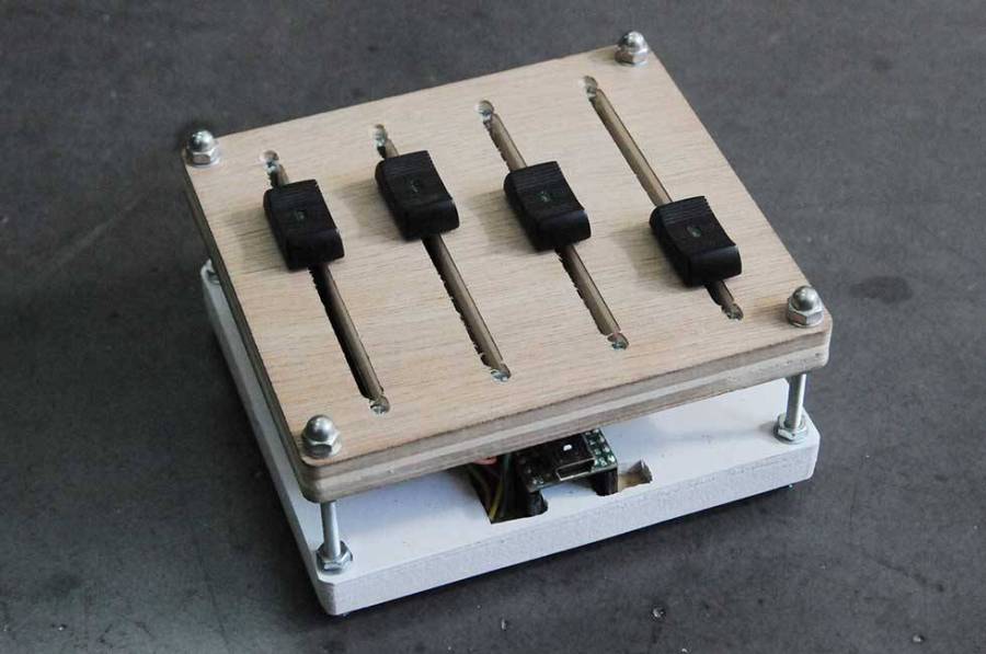4faders-1.jpg